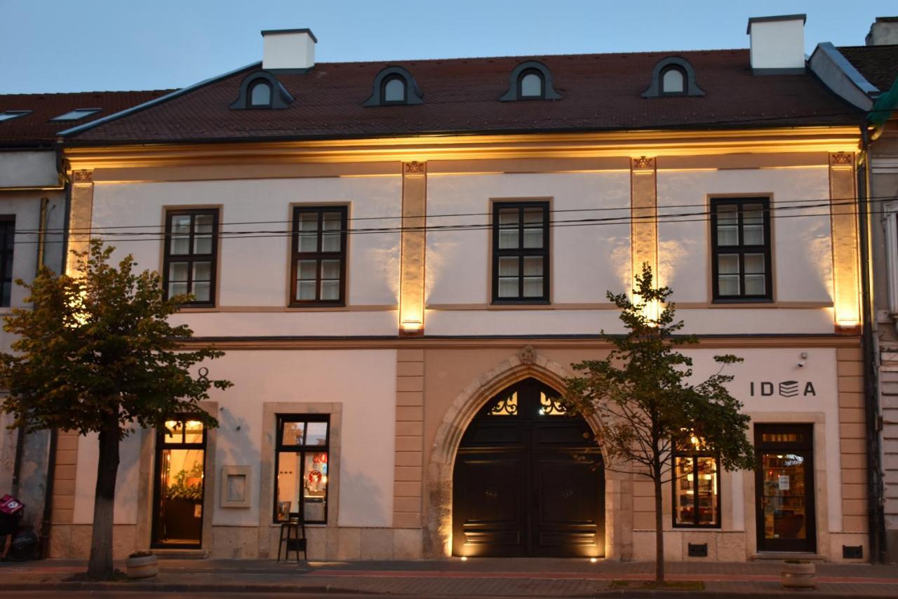 Guest House 1568 Cluj-Napoca Exterior photo